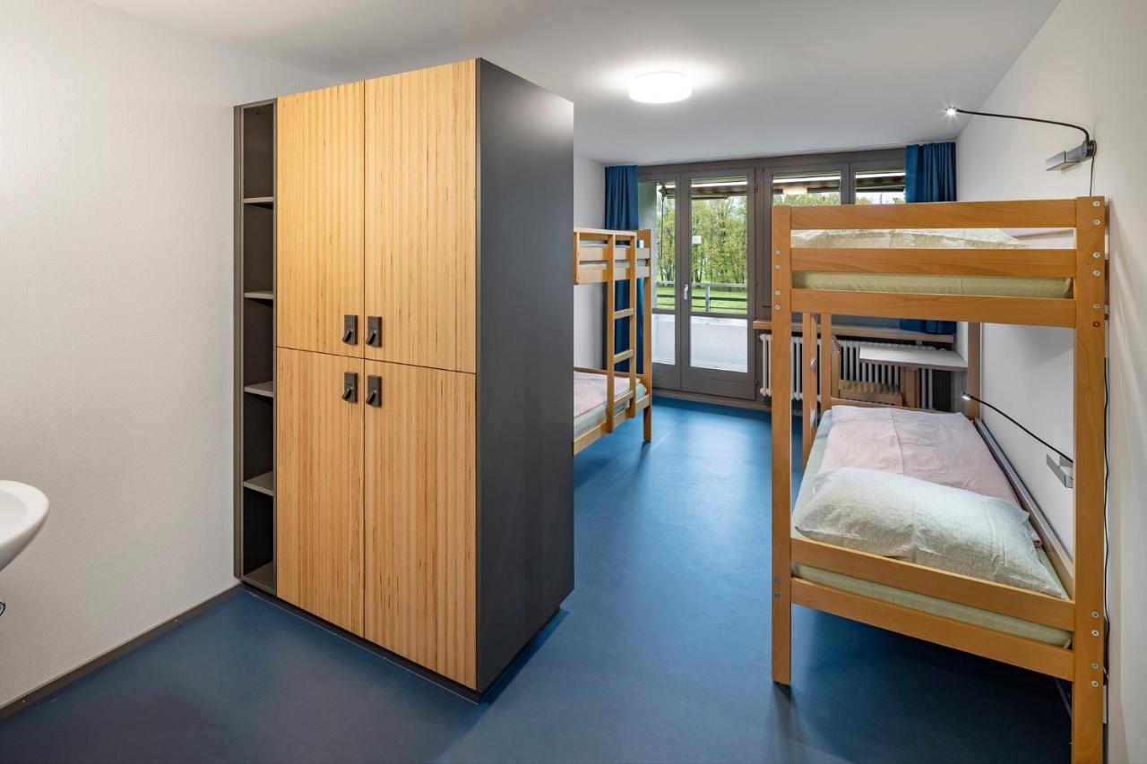 Rapperswil-Jona Youth Hostel Buitenkant foto